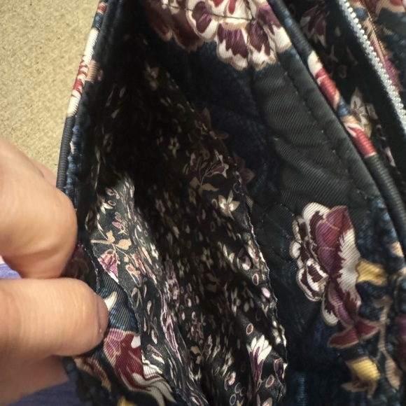 Vera Bradley Triple Zip Hipster Performance Twill in Garden Dream - Picture 6 of 7